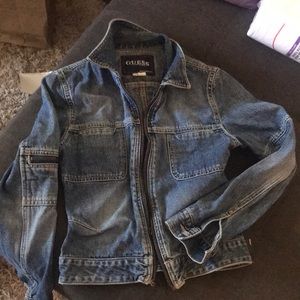 Vintage Guess denim jacket, Size Sml